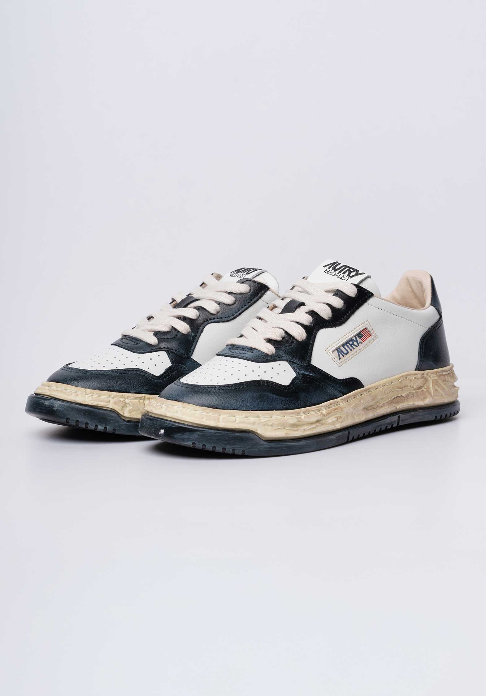 Sneaker Sup Vint Low Mm White-Black - Image 2
