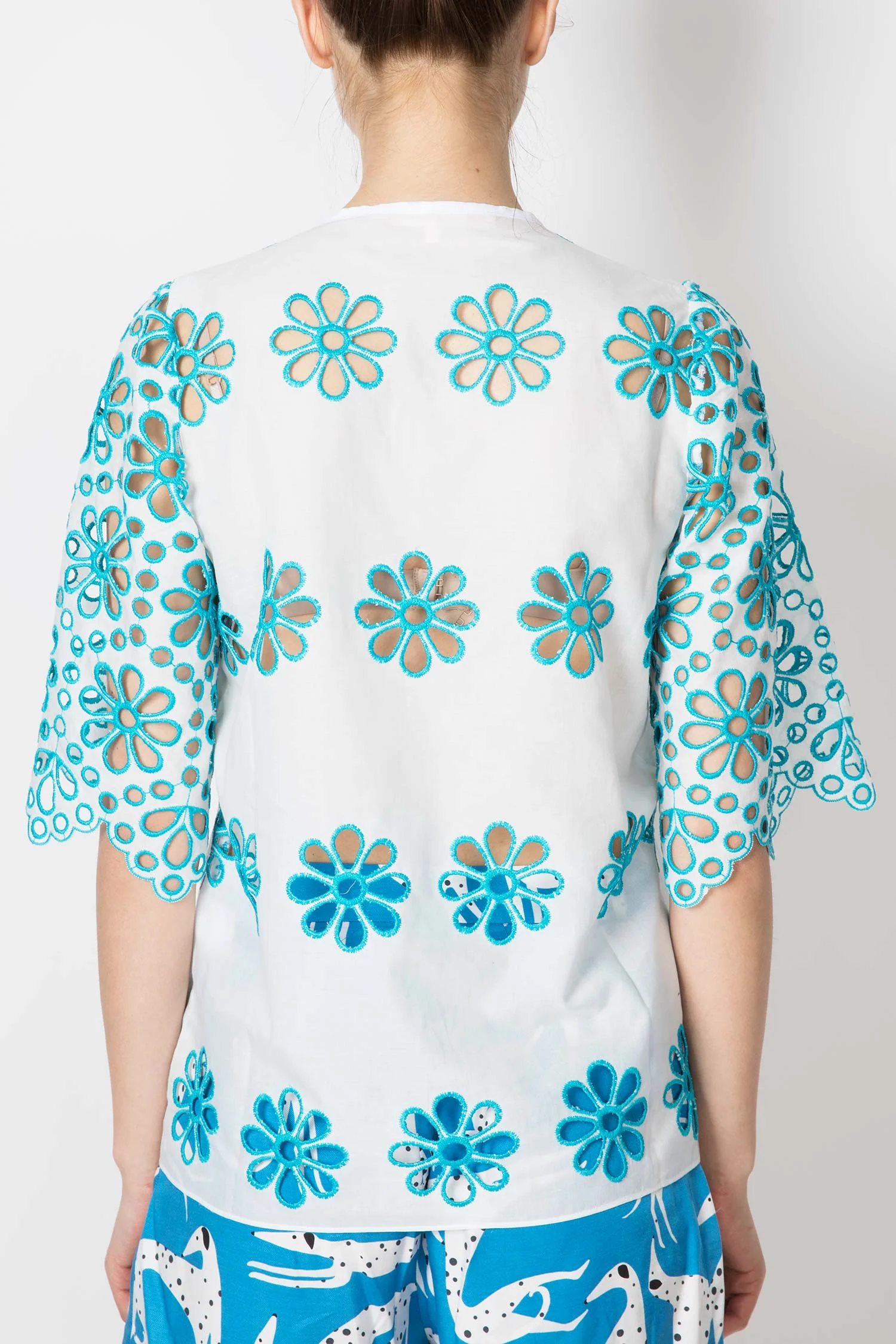 Floral Embroidered Top with Keyhole - Image 4