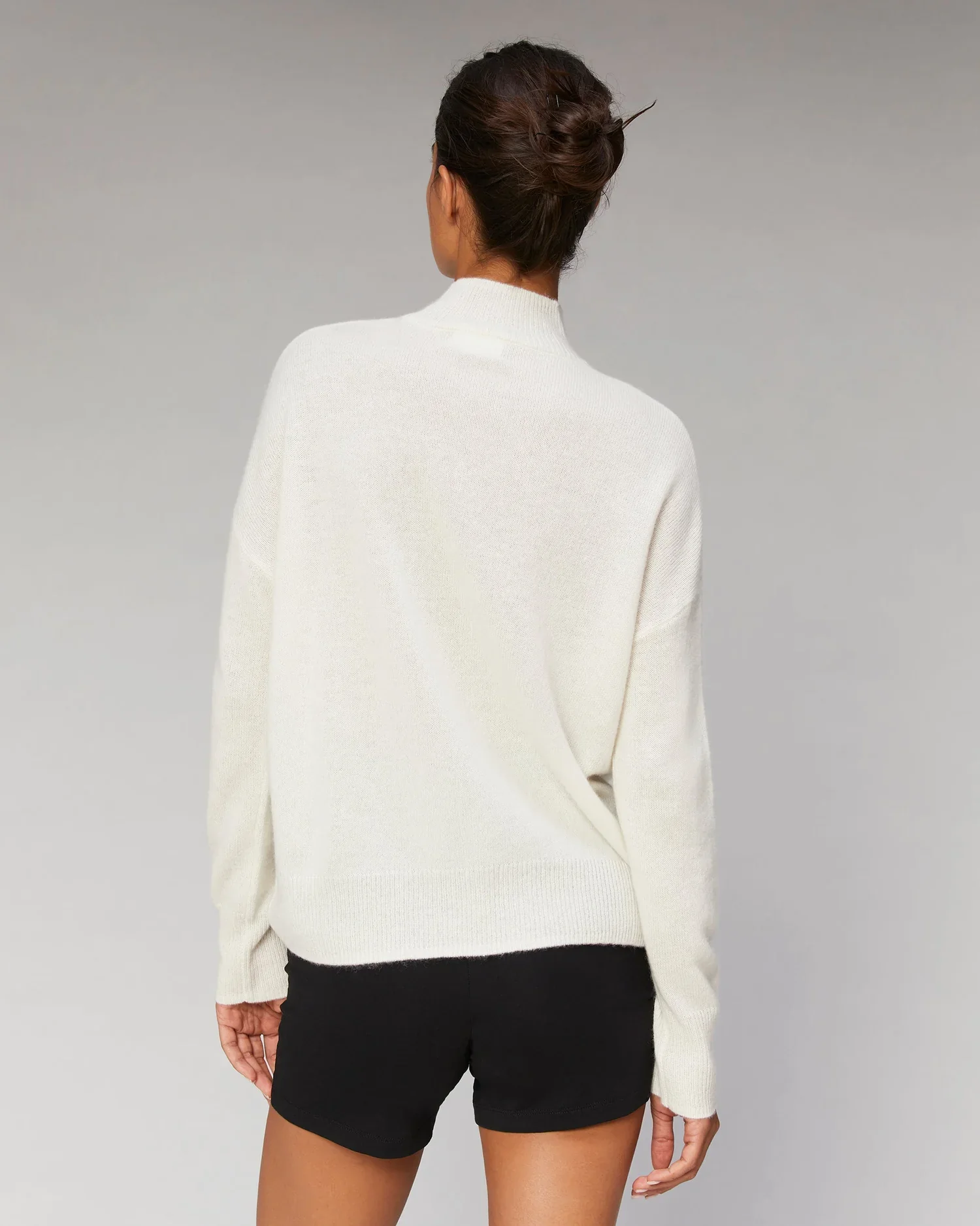 Turtleneck Knitted 2301wpm00746 9000-Ecru - Image 5