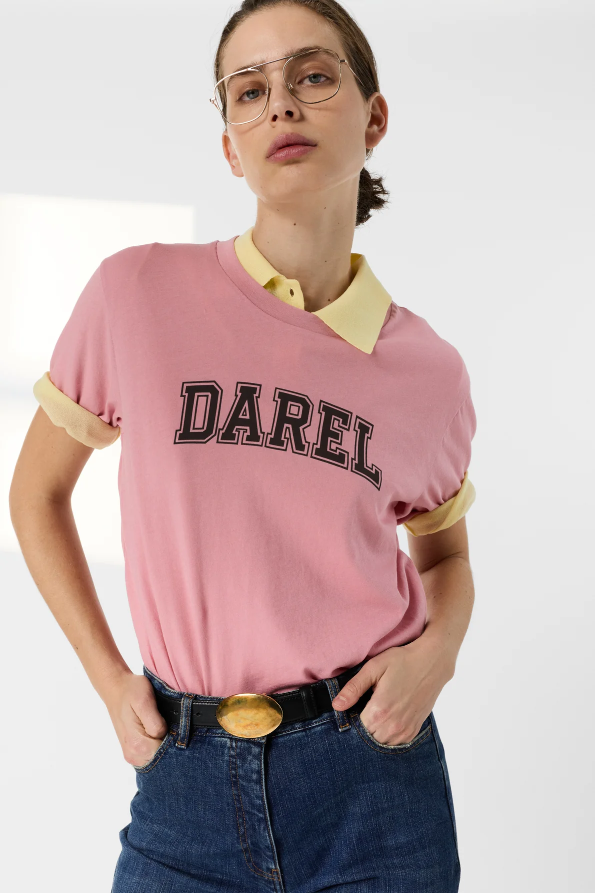 Unisex T-shirt Retro Campus Graphic 100% Cotton - Pink - Image 2