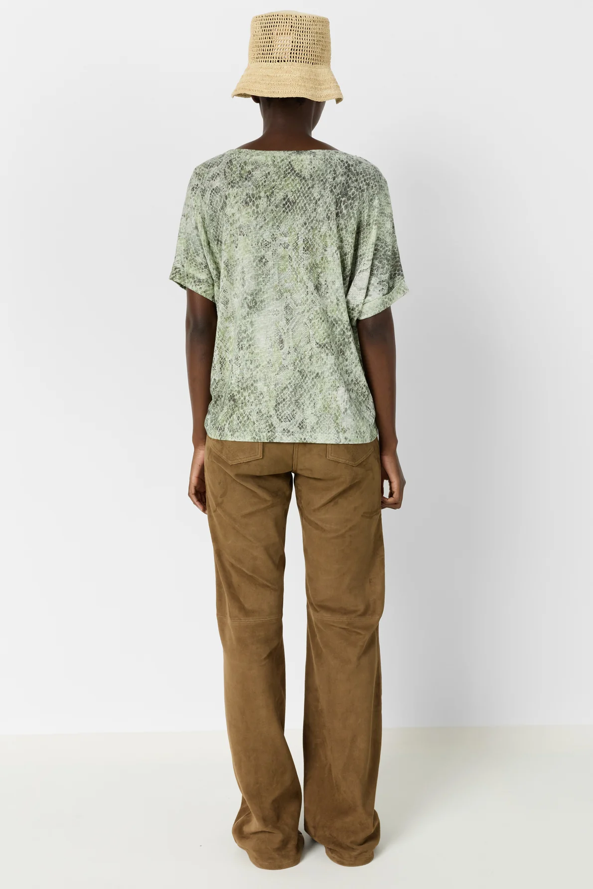 Women Oversized T-Shirt 100 Percent Cotton Jersey - Khaki-Green - Image 4