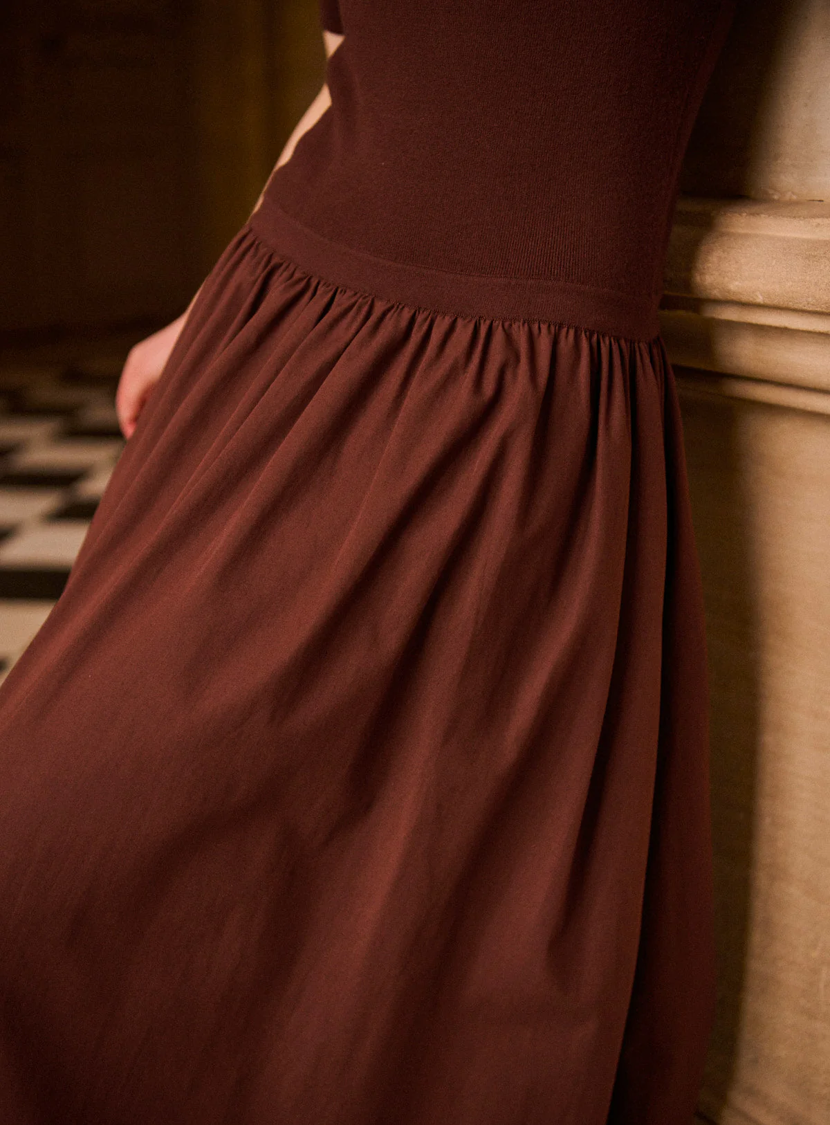 Dress Laura 126 Brown - Image 3