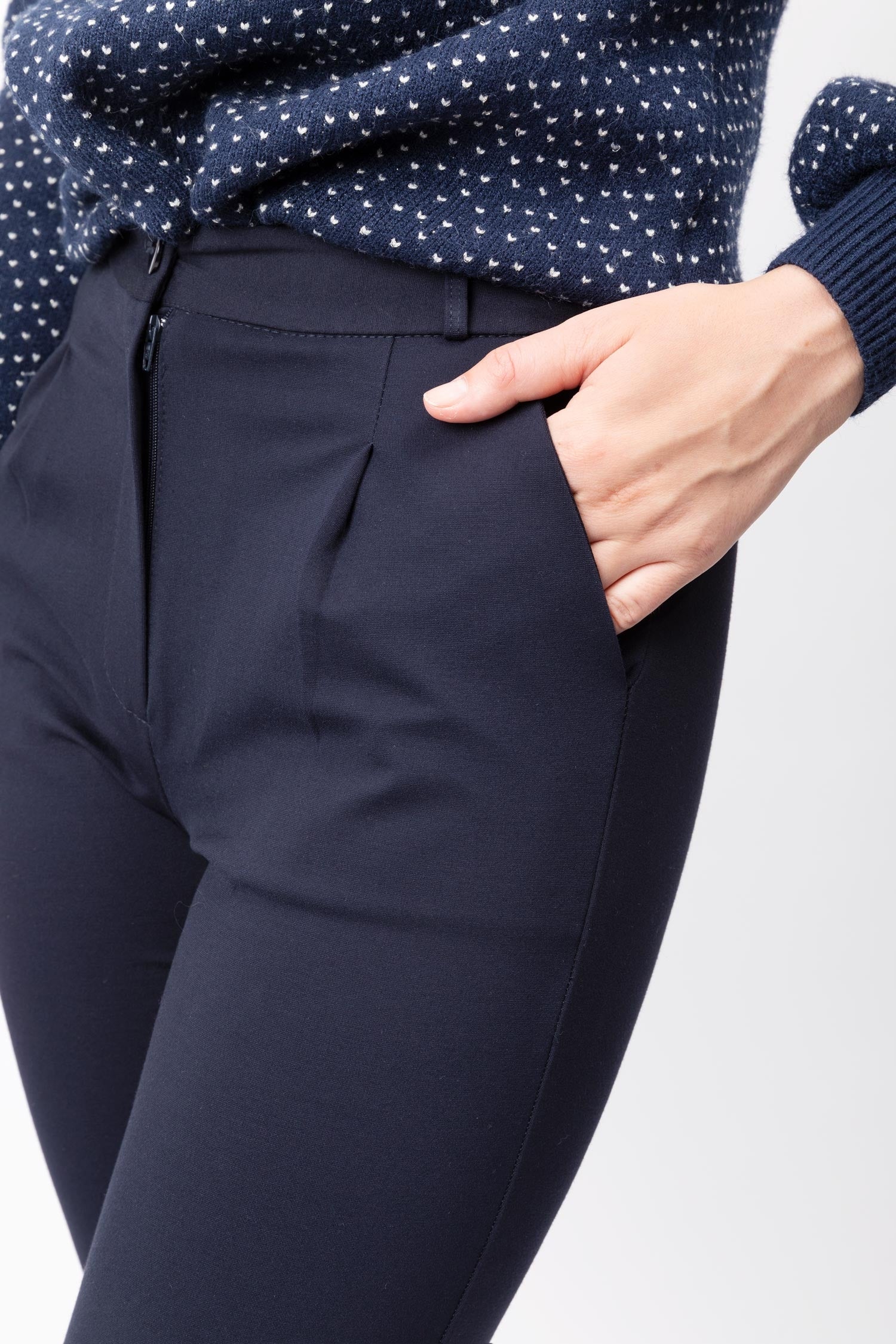 Pleated Slim Pants - Image 3